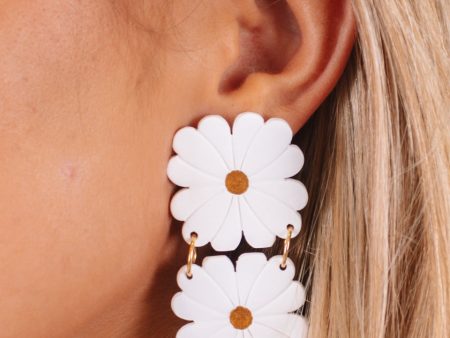 Amaryllis Earrings - White For Discount