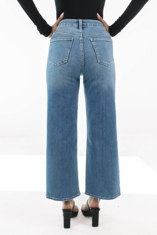 Strong Influence Wide Leg Jeans - Medium Wash Supply